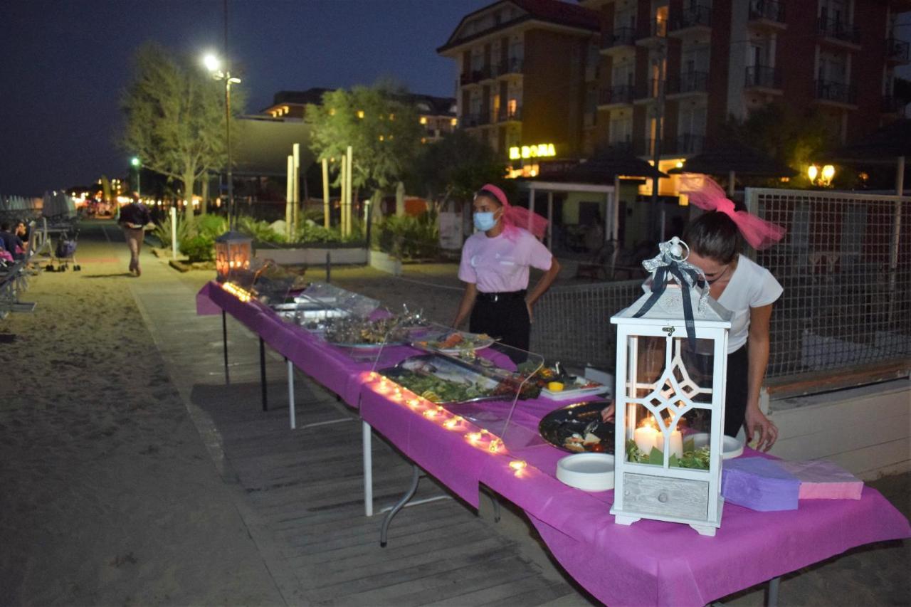Hotel Adria Bellaria-Igea Marina Exterior foto